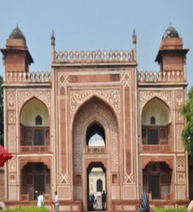 Main entrance, Tomb of Itimad-ud-Daulah, Agra