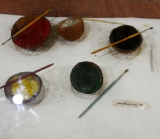 Natural pigment colours