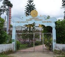 entrance gate of the buddhist monastery