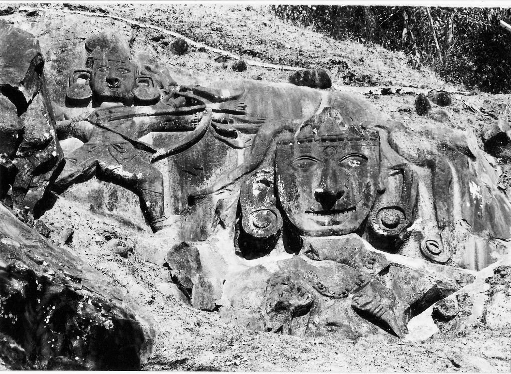 Rock-cut sculpture, Unakoti tirtha, North Tripura